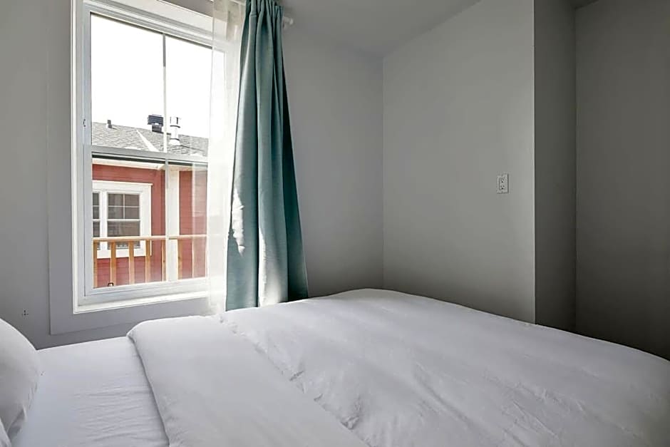 Bromont Lodge 837 shefford suite 200