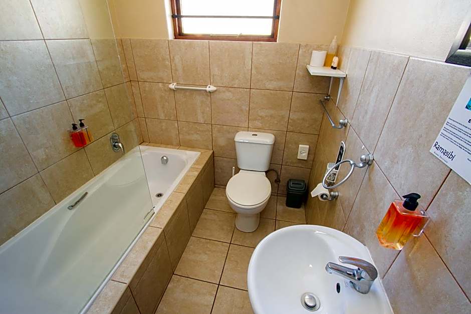 Ramasibi Guest Services