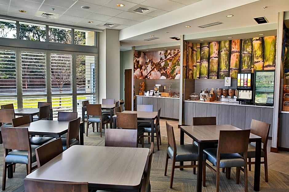 Fairfield Inn & Suites by Marriott Savannah Midtown