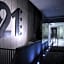 Twenty One Hotel