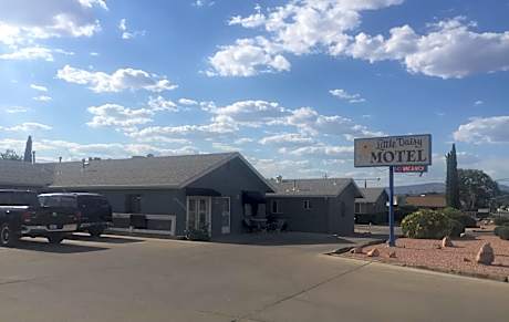 Little Daisy Motel