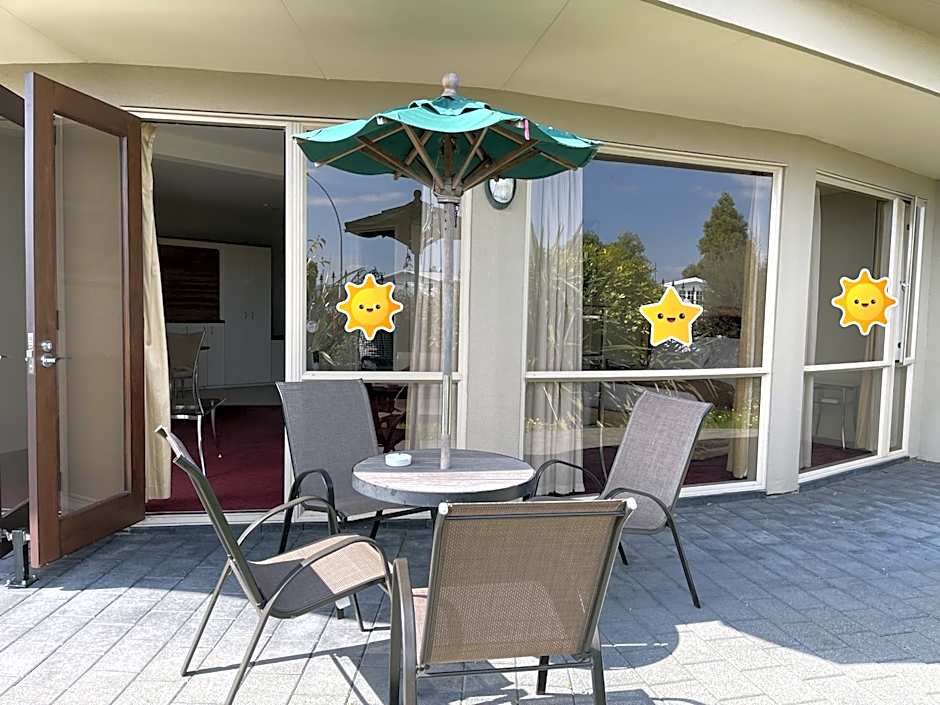 Chantillys Motor Lodge