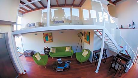 Suite Premium Duplex with City View and Terrace