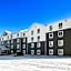 Days Inn & Suites by Wyndham Rochester South