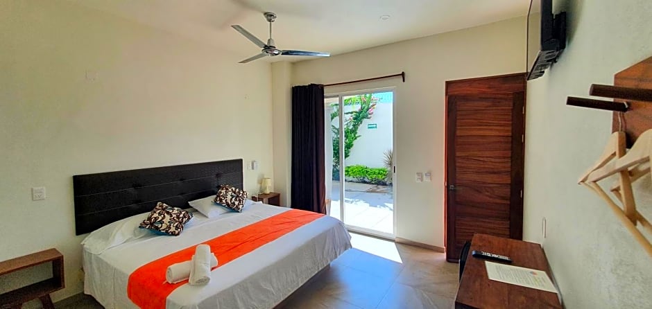 Carri Surf Studio