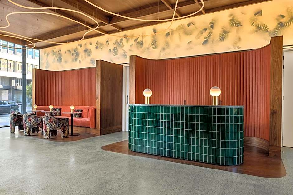 Duo Hotel Lisbon, Curio Collection by Hilton