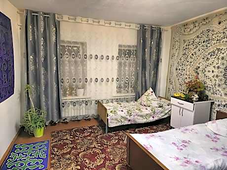 Maksat Guest House