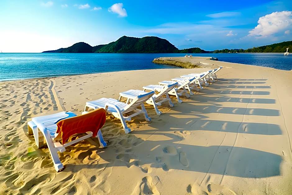 THE AIYAPURA KOH CHANG