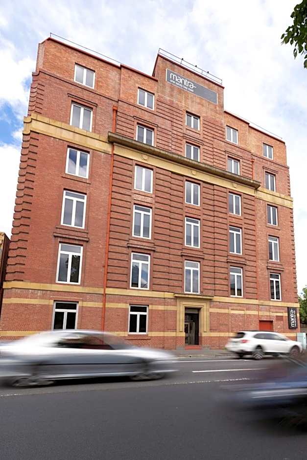 Mantra One Sandy Bay Road