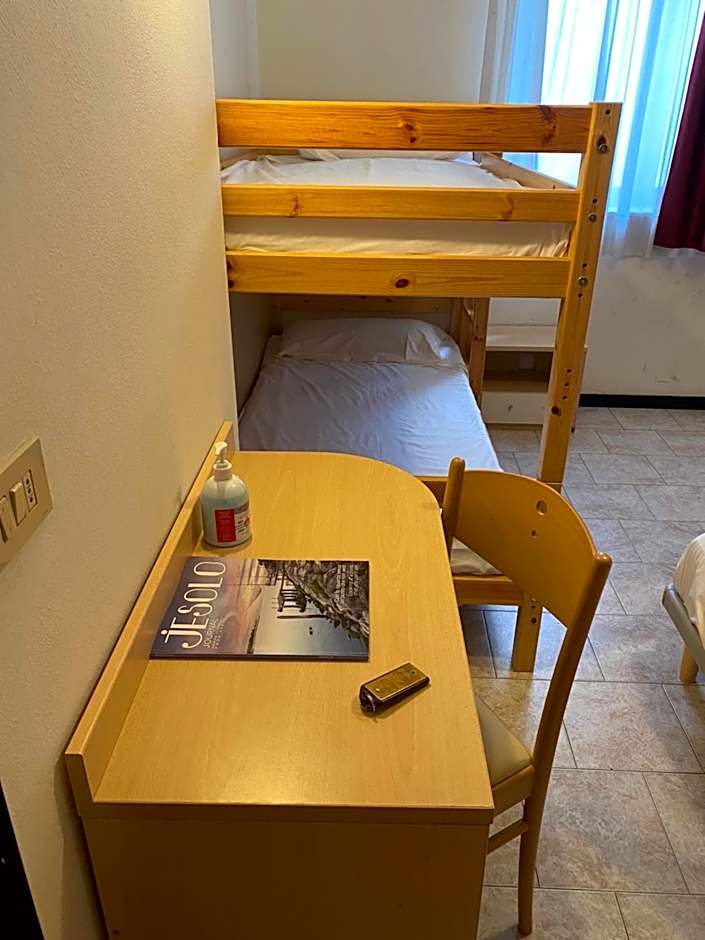Hotel Mazzini