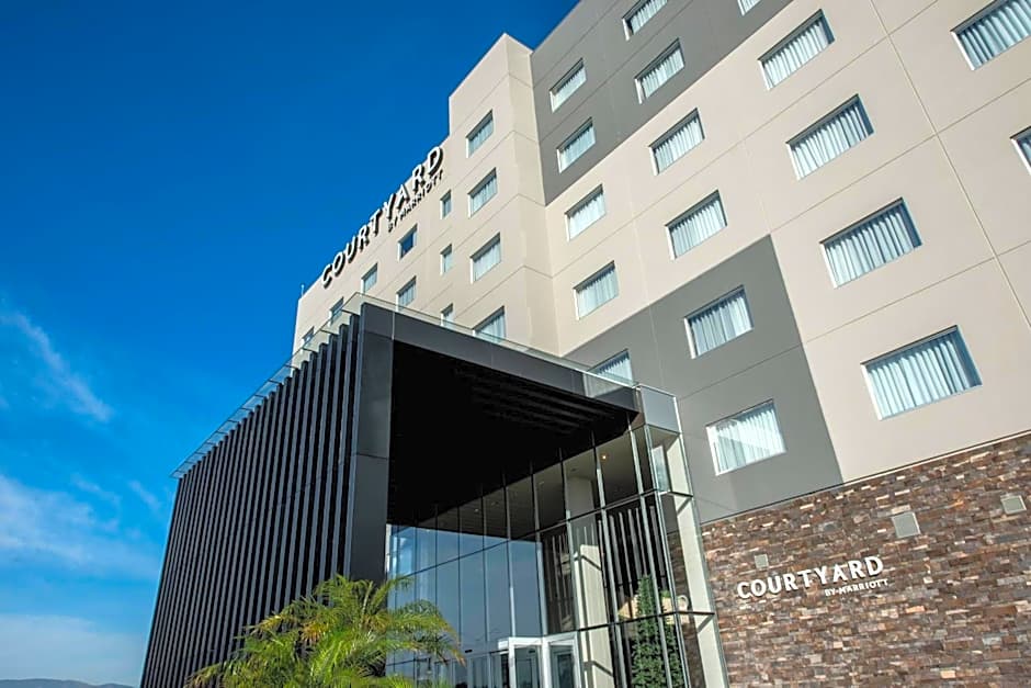 Courtyard by Marriott San Luis Potosi, Los Lagos