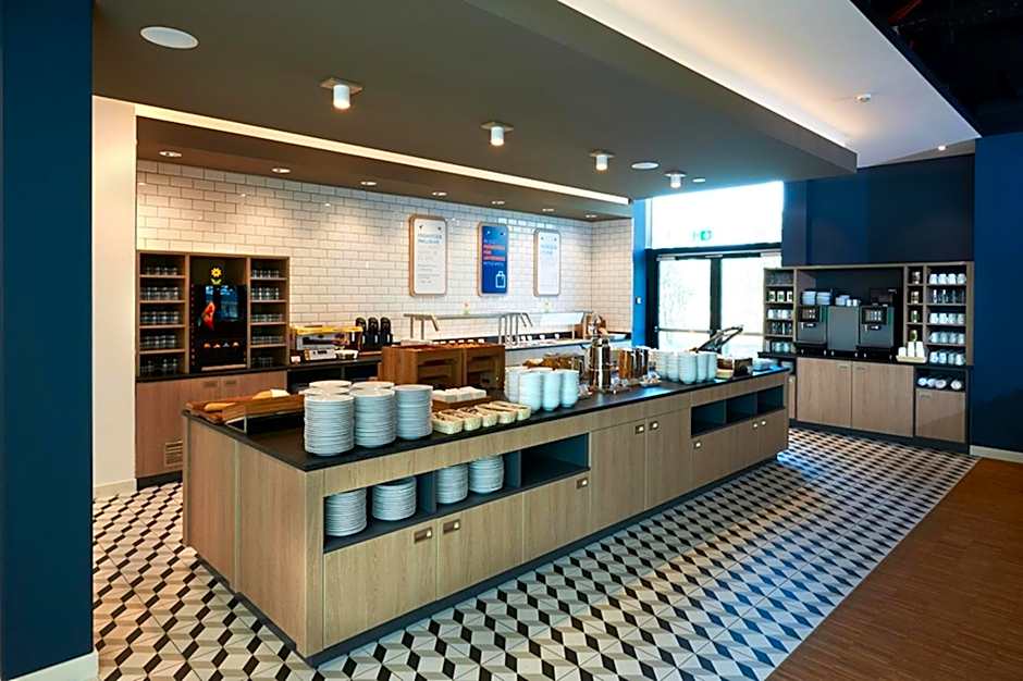 Holiday Inn Express And Suites Basel Allschwil By IHG