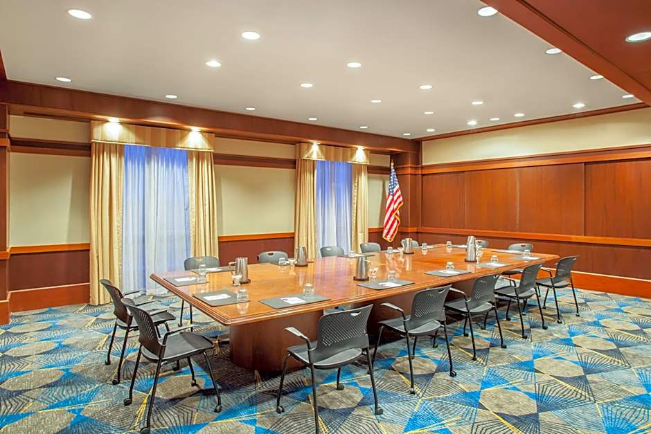 Crowne Plaza Hotel Springfield By IHG