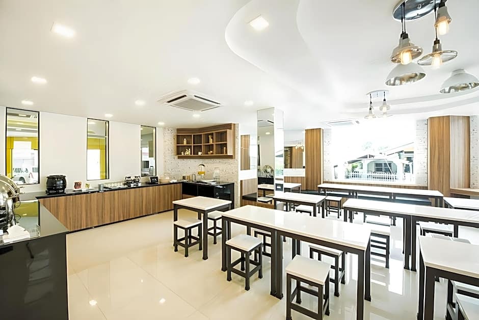 The Circle Hotel
