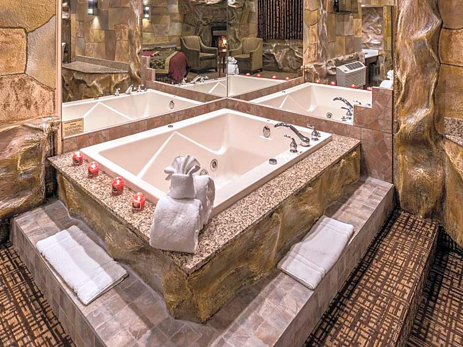 Inn of The Dove Romantic Luxury & Business Suites