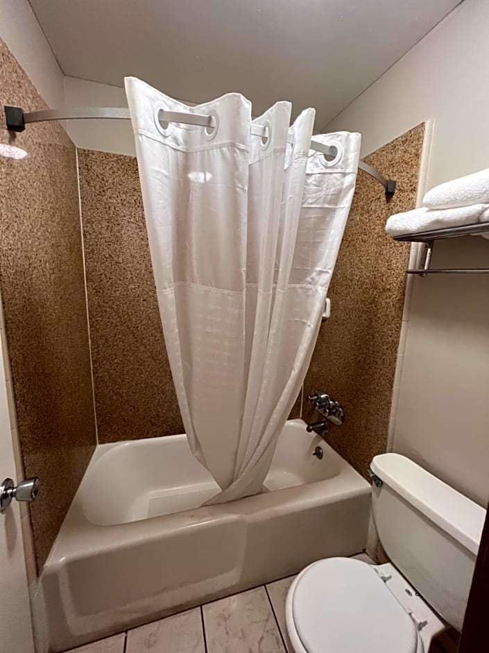Days Inn by Wyndham Daytona Beach Speedway