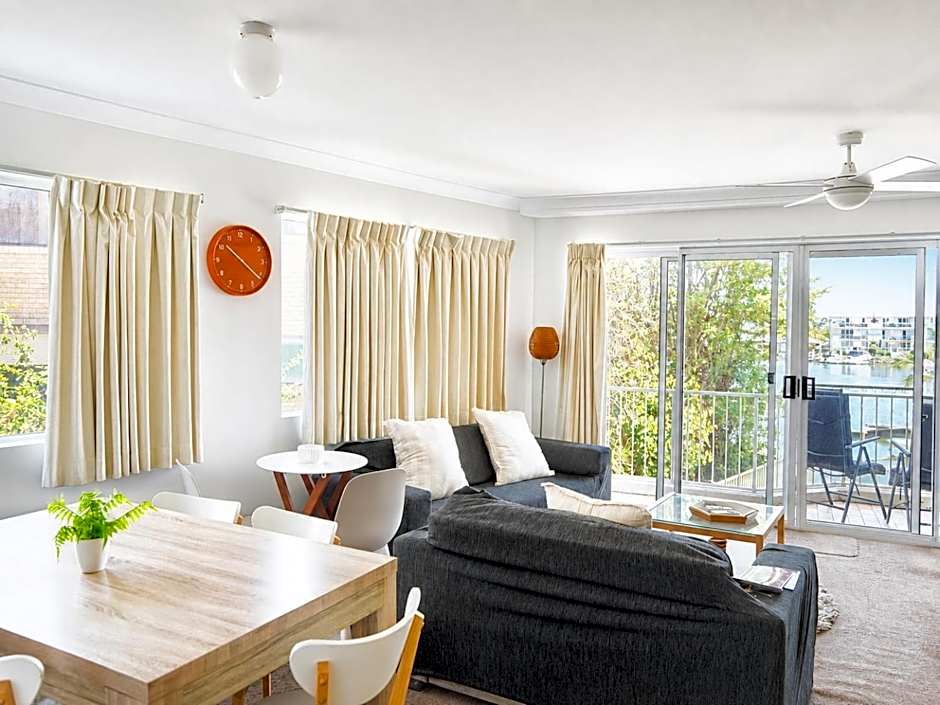 Pelican Cove Waterfront Apartments