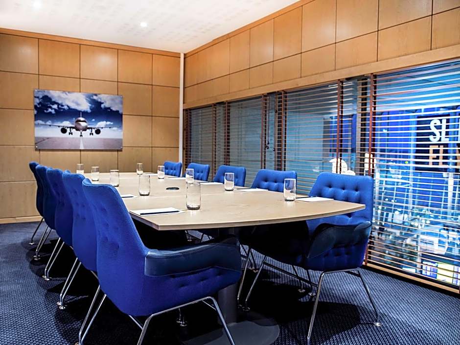 Radisson Blu Airport Terminal Hotel