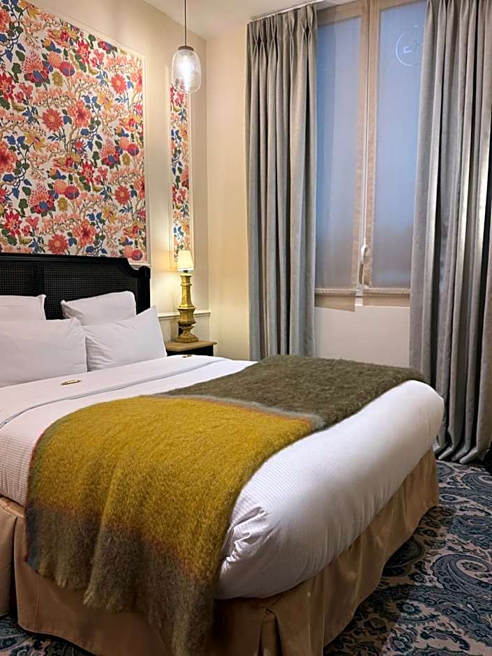 New Hotel Republique