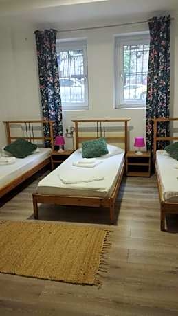 Carol 51 Hostel