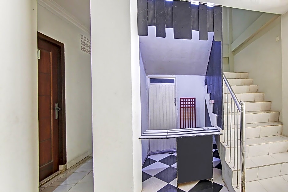 90883 Ria Agustar Syariah