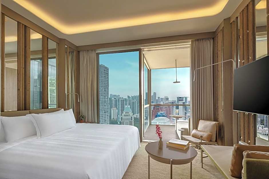 Photo 1 of 5 of Premier 1 King Bed, Balcony