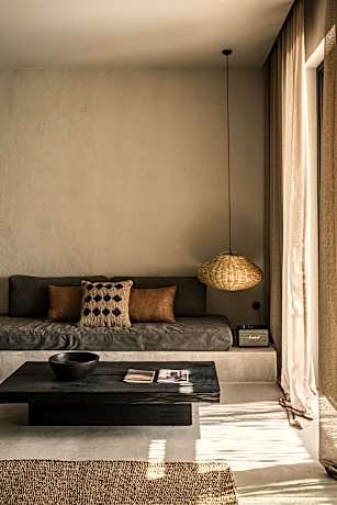 Suite with Private Pool