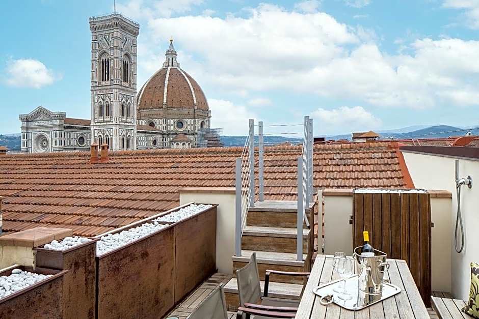 Repubblica Firenze Luxury Apartments | UNA Esperienze