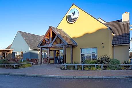 The Raven's Cliff Lodge by Marston's Inns