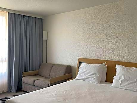 Standard Room with Double Bed and 1 sofa bed