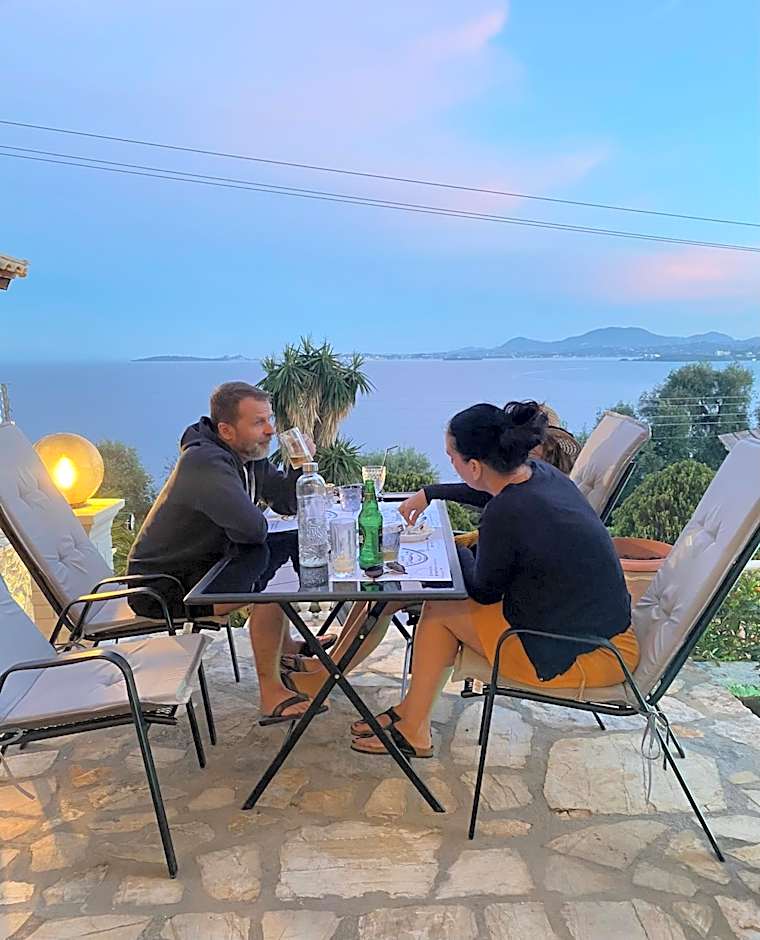 Stefanosplace ApartHotel Sea View