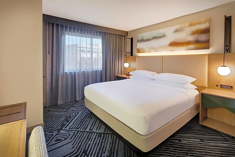 Embassy Suites by Hilton San Rafael Marin County