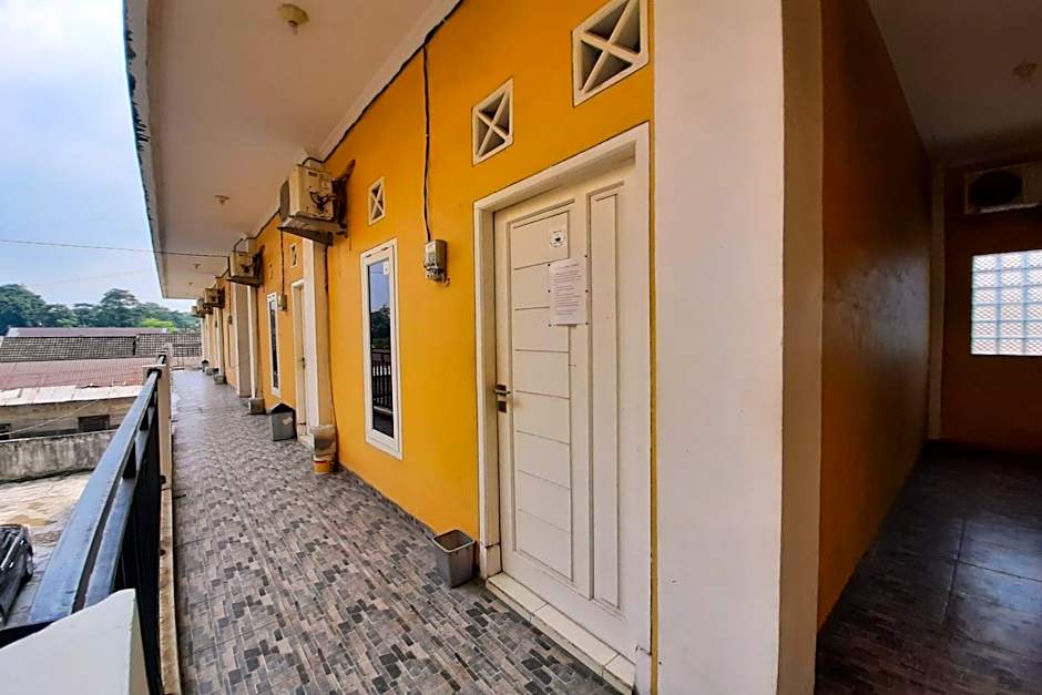 OYO Life Afny Kost 1