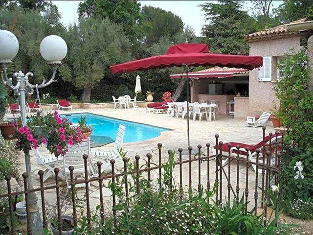 Photo 1 of 29 of Villa l'Air du temps