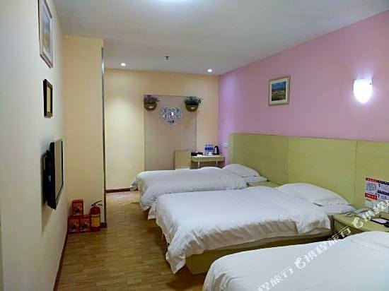 Yuting Hotel (Guangzhou Shangxiajiu Pedestrian Street Hualinsi Subway Station)