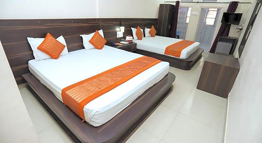 Hotel Jaisingh Palace