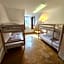 Max Hostel