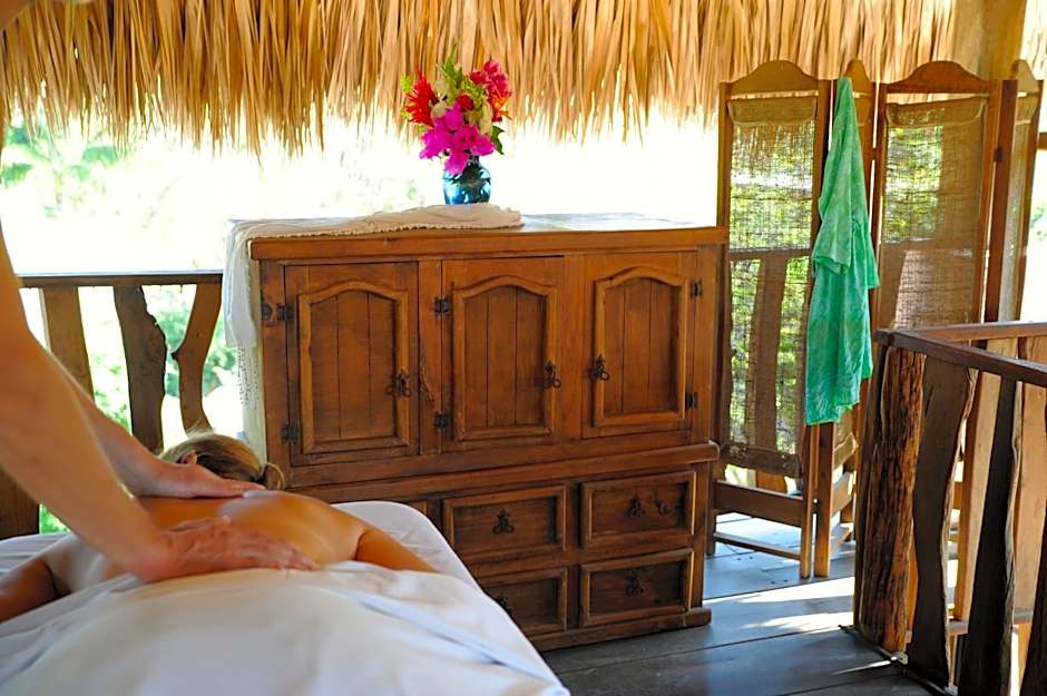 Hotel Casamar Suites