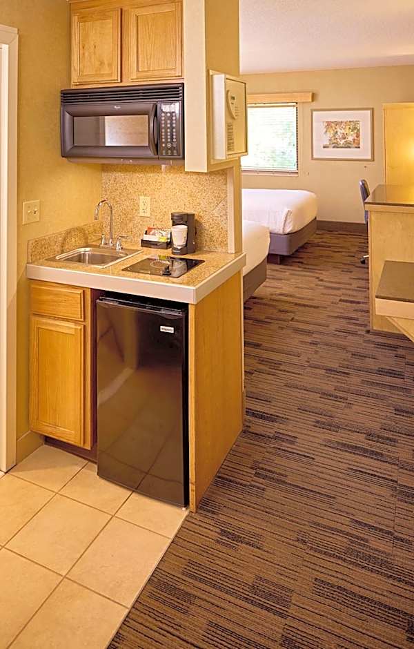 LivINN Hotel Cincinnati / Sharonville Convention Center