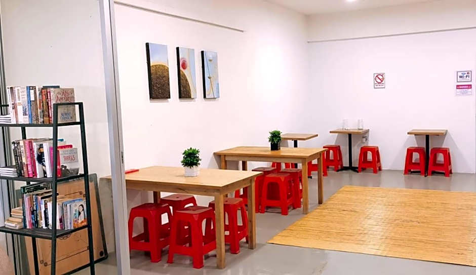 Sunset Homestay - Backpacker Hostel Self Checkin