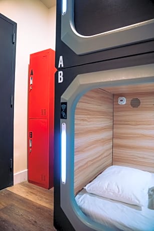 Single Bed in Female Dormitory Room