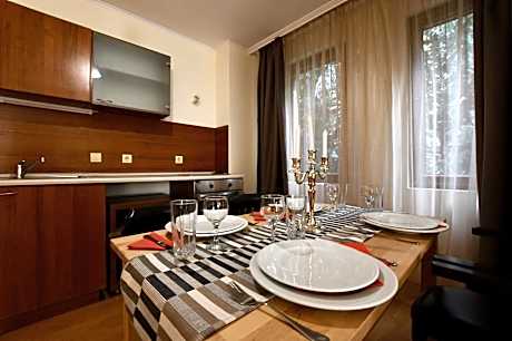 Two-Bedroom Apartment with Garden View