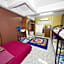OYO 90915 Ilham Villa
