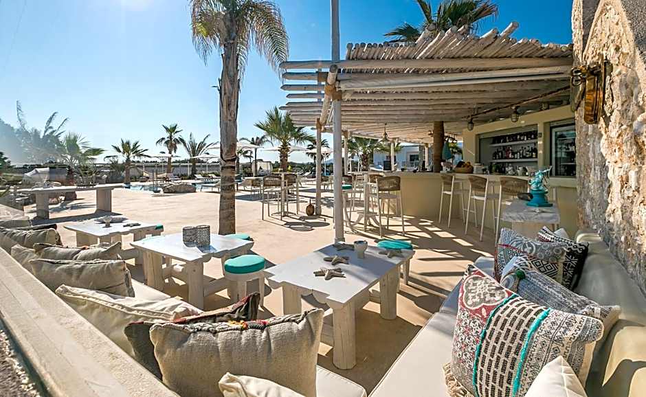 White Pearls-Adults Only Luxury Suites