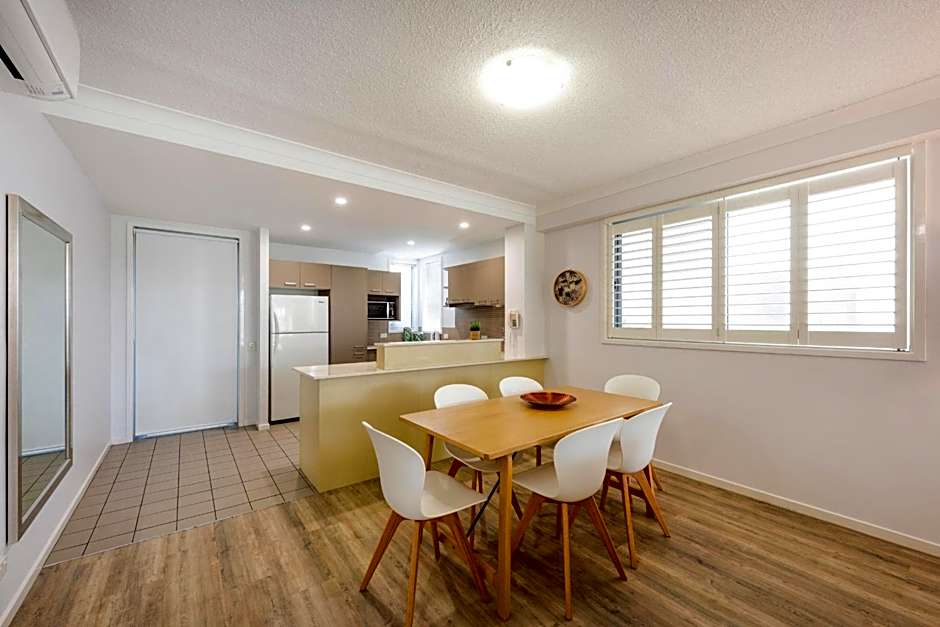 Pacific Marina Apartments