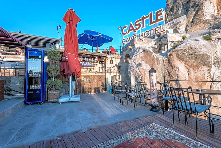 Castle Cave Hotel