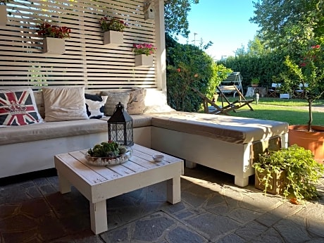 B&B Longara