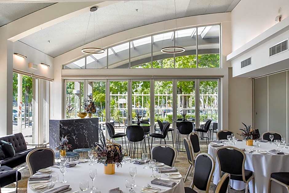 The Terrace Hotel Adelaide