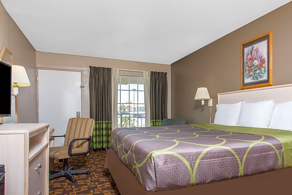 Super 8 by Wyndham Antioch/Nashville South East