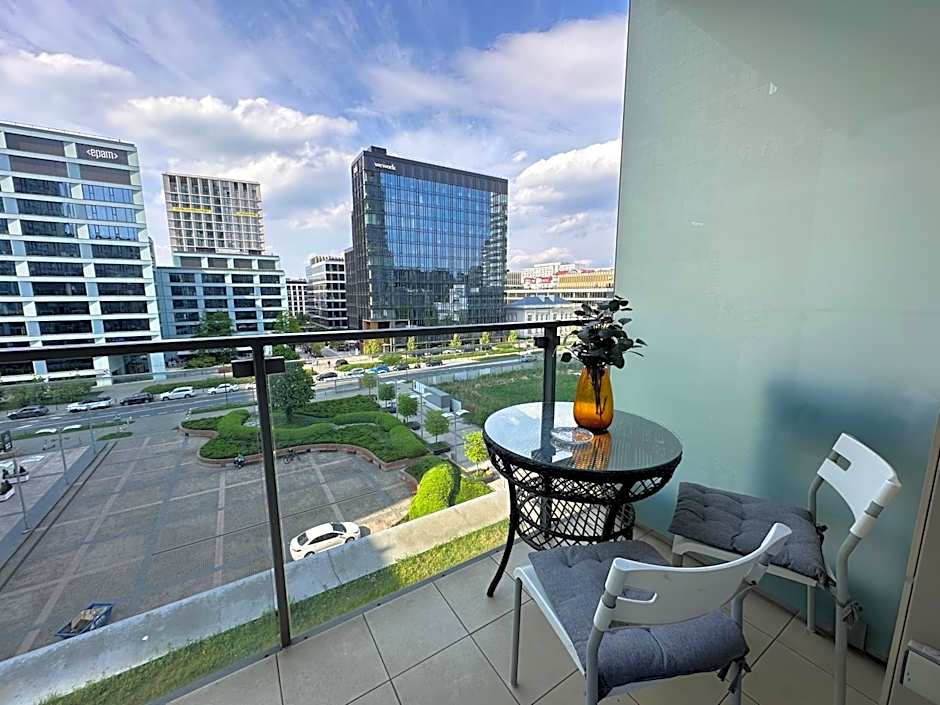CITY APPART PlatinumTowers PARKING